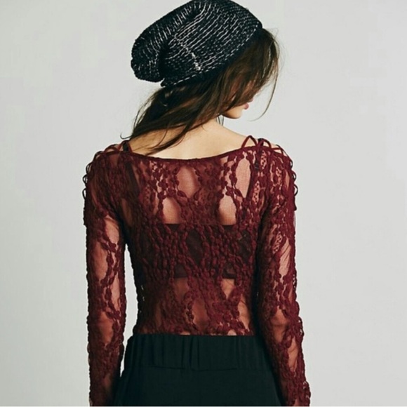 NWT Free People Long Sleeve Top Star Lace Merlot Size M - Picture 8 of 8